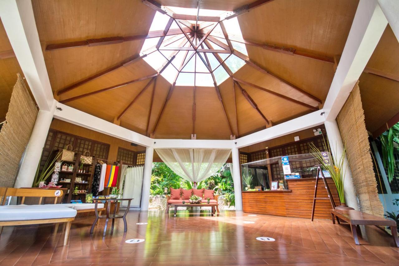 Mandala Spa & Resort Villas Manoc-Manoc 외부 사진