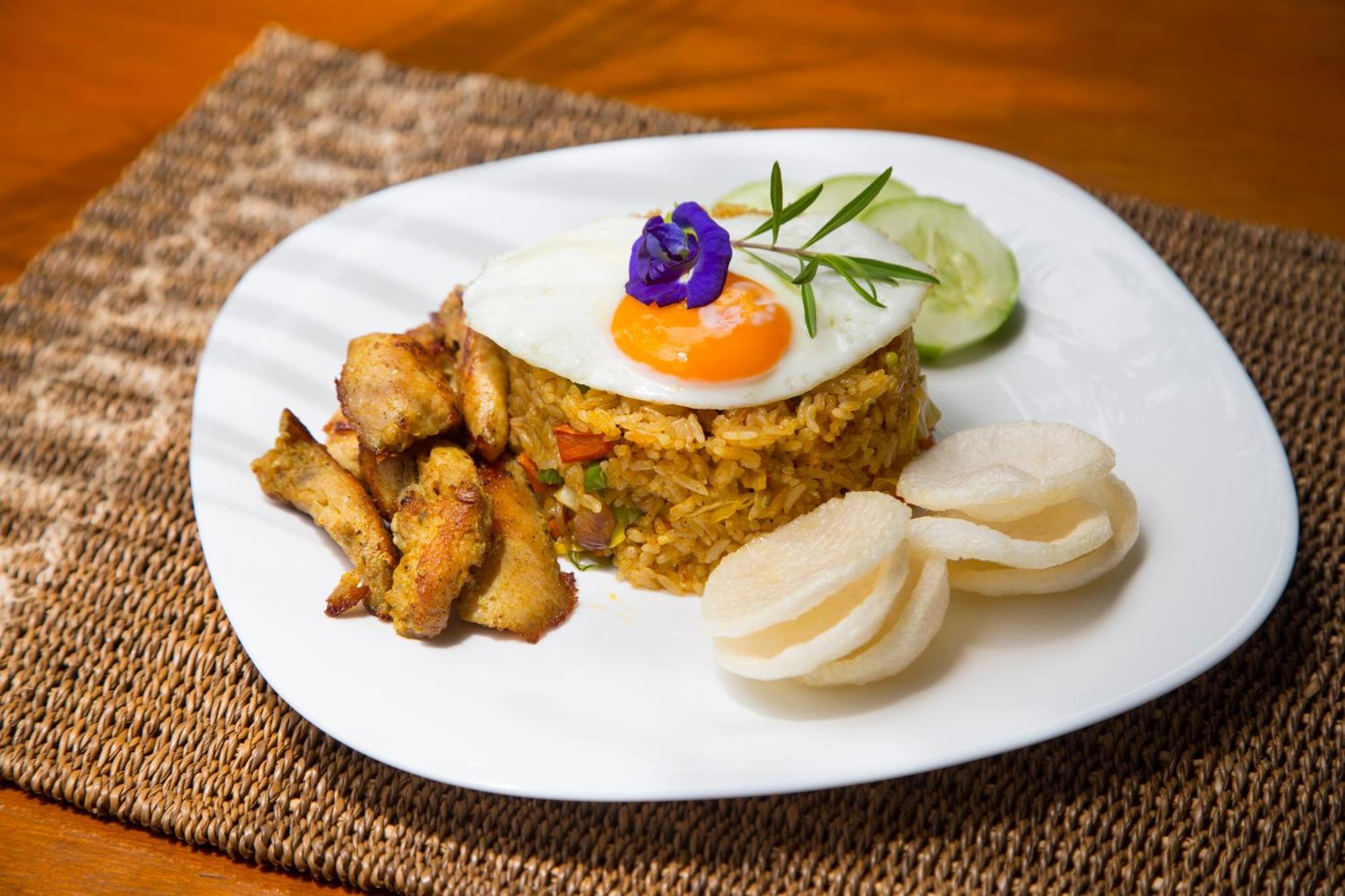 Mandala Spa & Resort Villas Manoc-Manoc 외부 사진