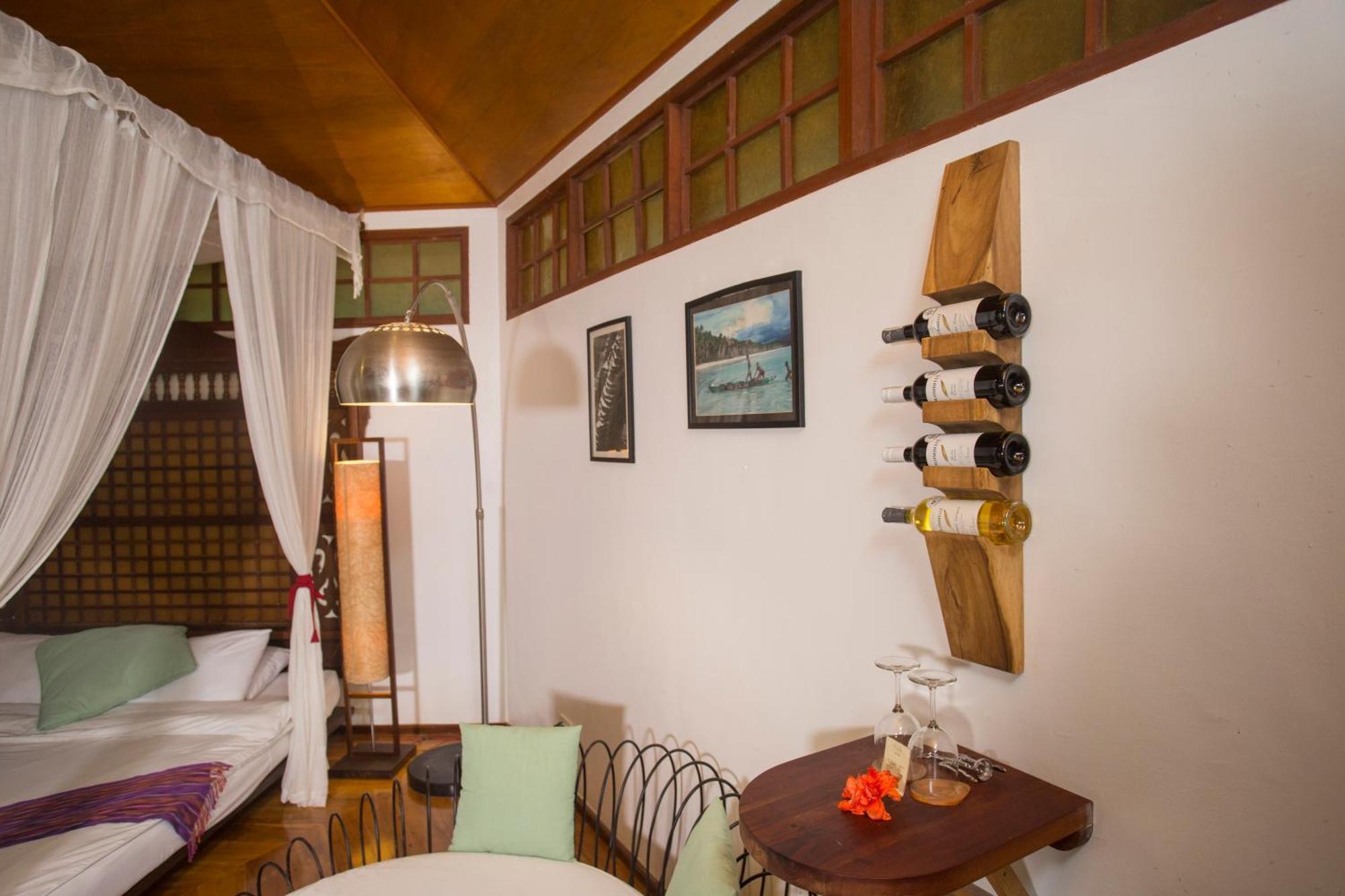 Mandala Spa & Resort Villas Manoc-Manoc 외부 사진