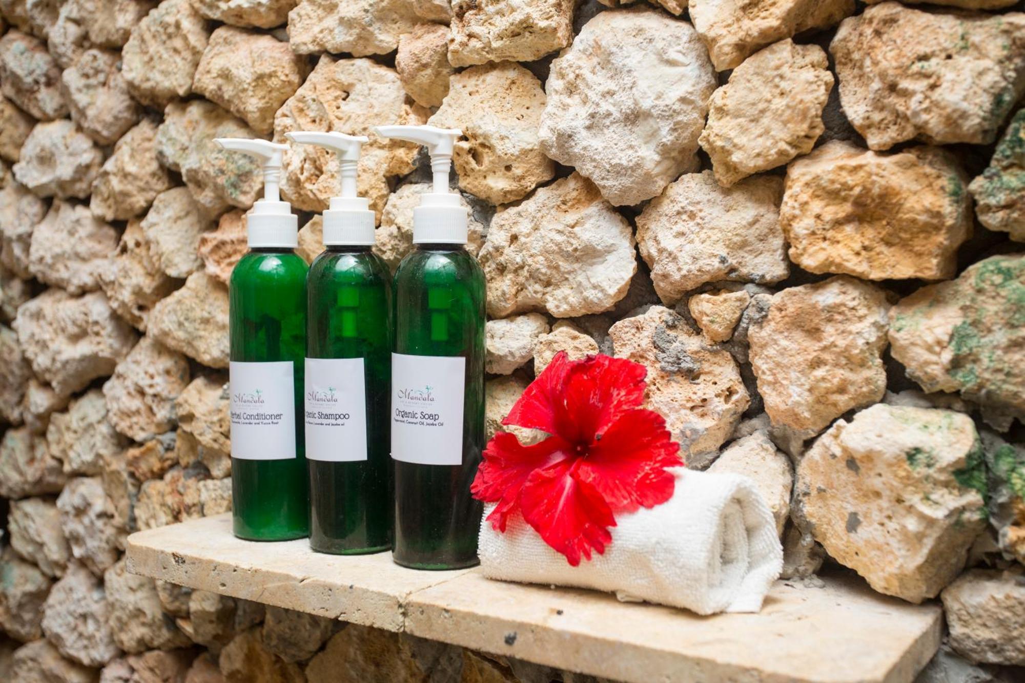 Mandala Spa & Resort Villas Manoc-Manoc 외부 사진