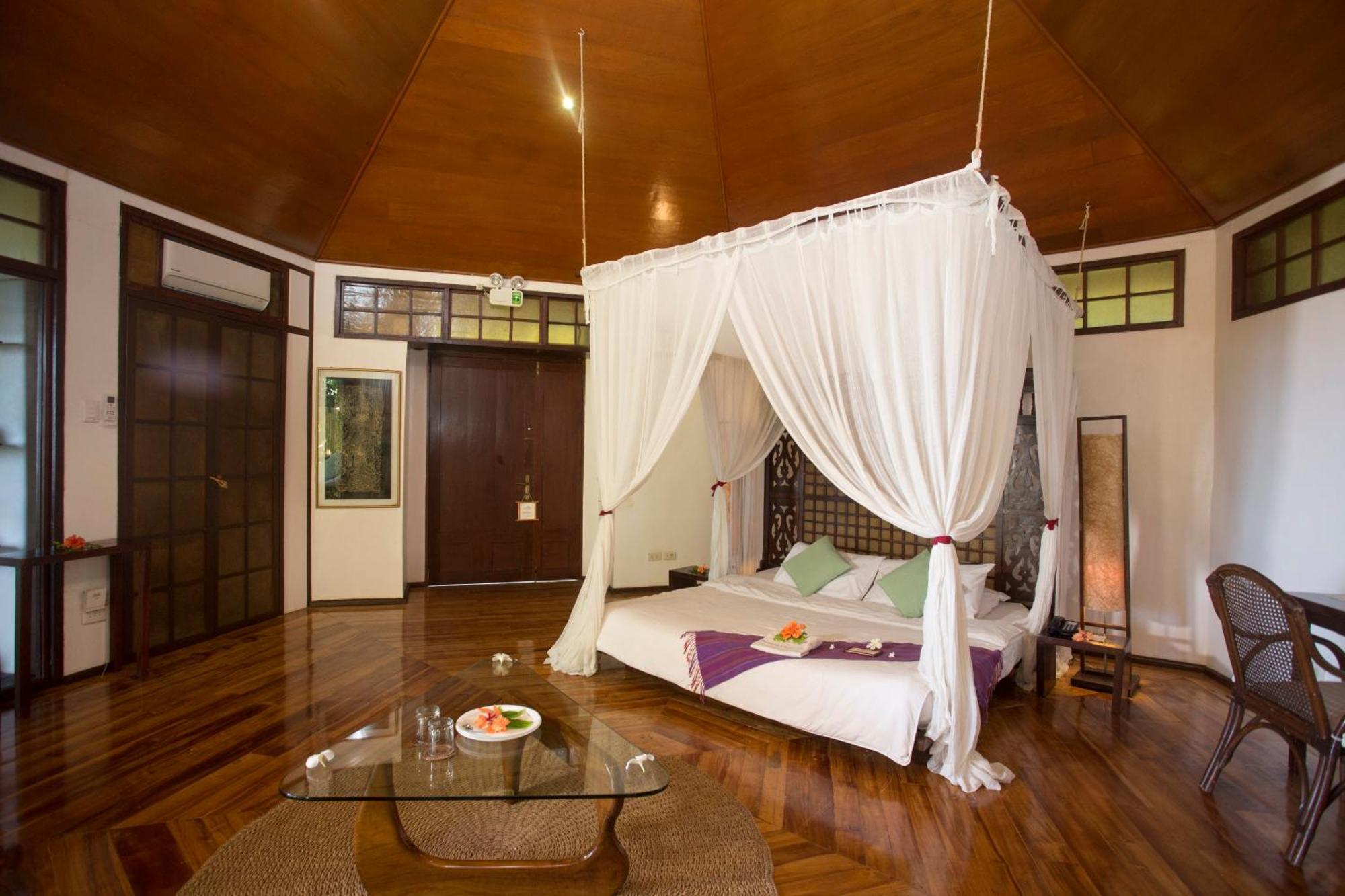 Mandala Spa & Resort Villas Manoc-Manoc 외부 사진