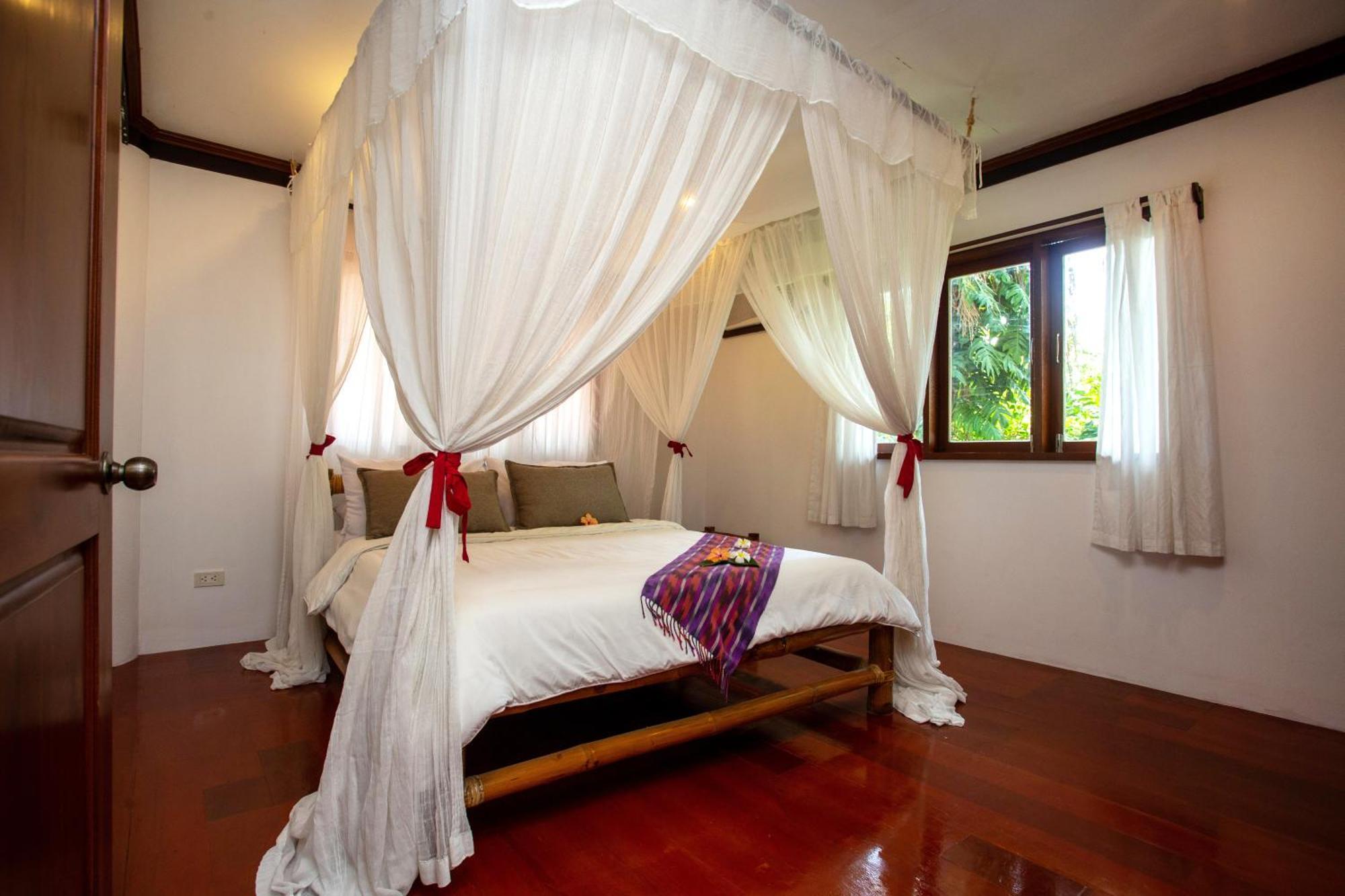 Mandala Spa & Resort Villas Manoc-Manoc 외부 사진