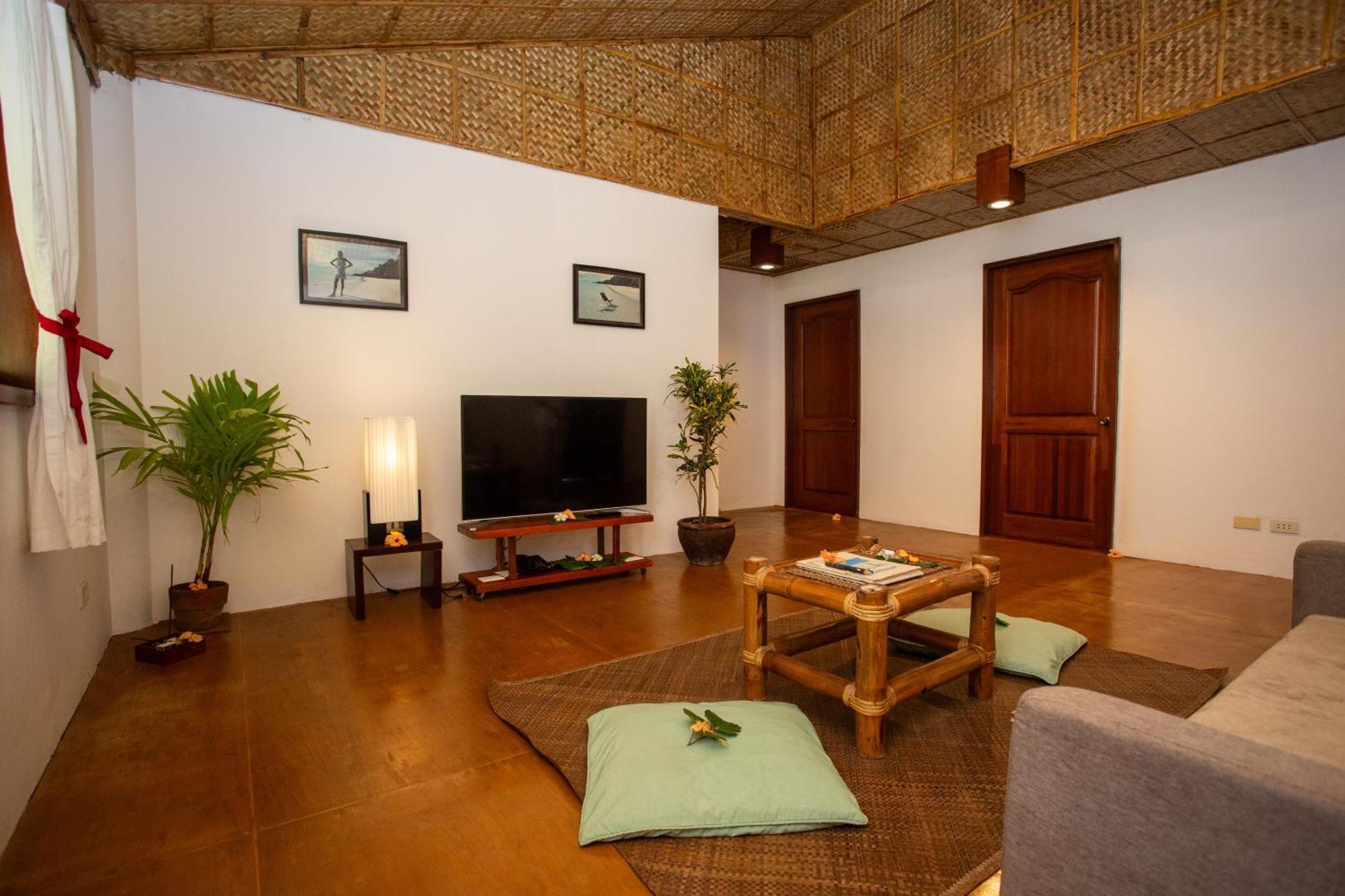 Mandala Spa & Resort Villas Manoc-Manoc 외부 사진